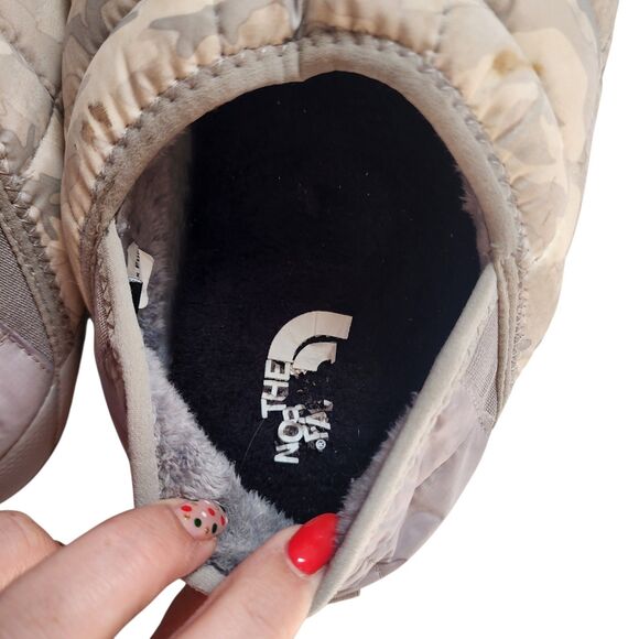 The North Face Thermoball Traction Mule Slippers Camo Mens 11 Fleece